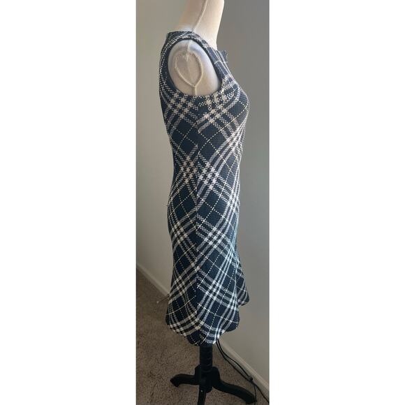 BURBERRY BLUE LABEL Nova Check Sleeveless Cotton Blend Zip Back Dress EU 38 US 4 - Picture 3 of 12